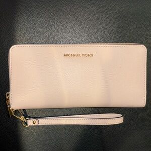 Blush Pink Michael Kors Wallet